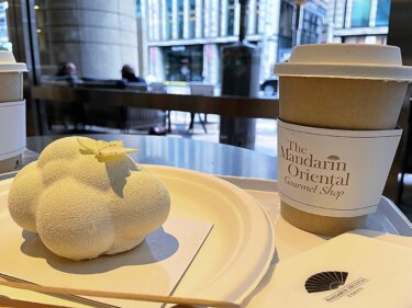 El pastel ”KUMO” de The Mandarin Oriental Tokyo